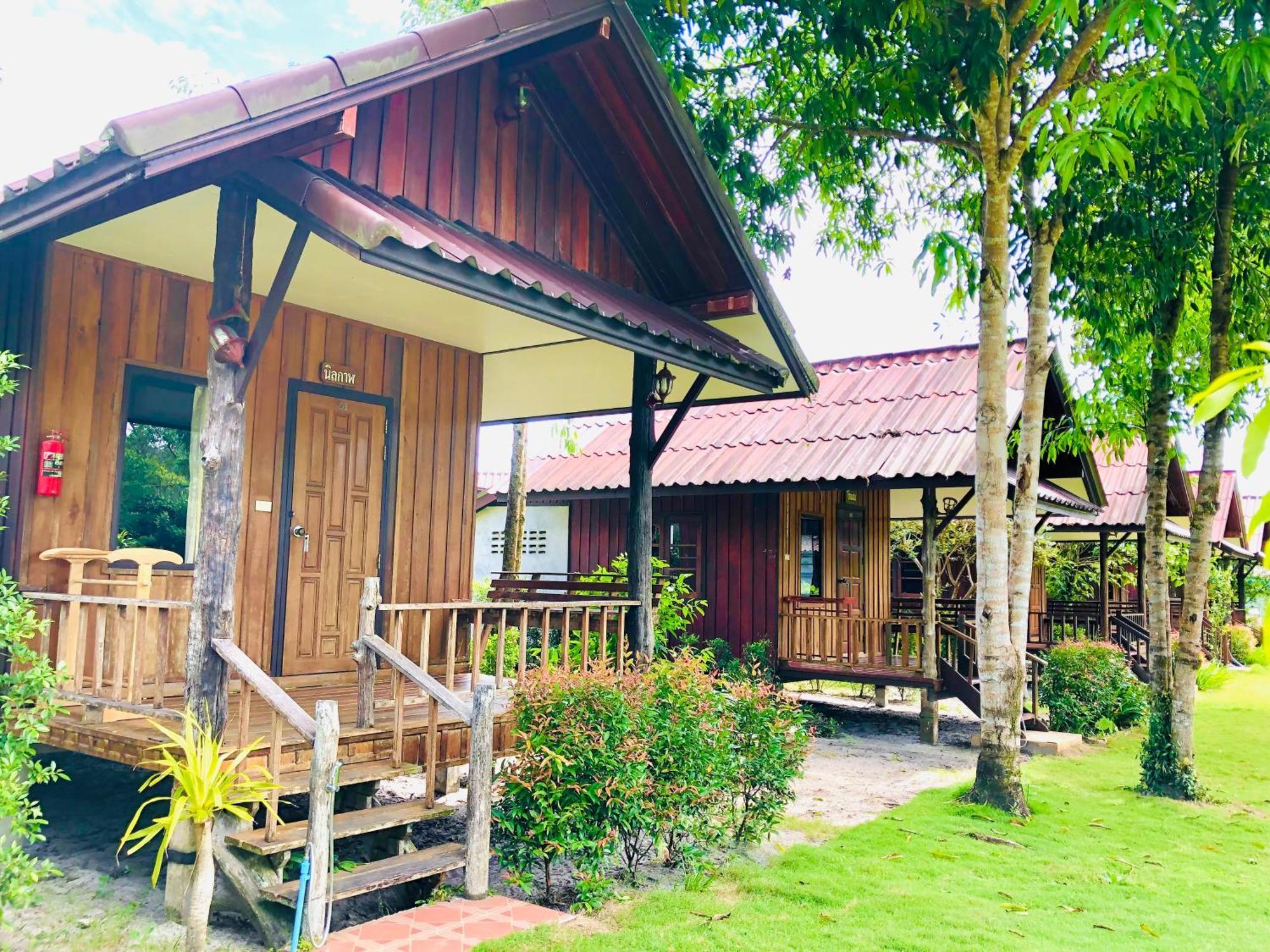Bann Klong Jao Homestay Ko Kut Buitenkant foto